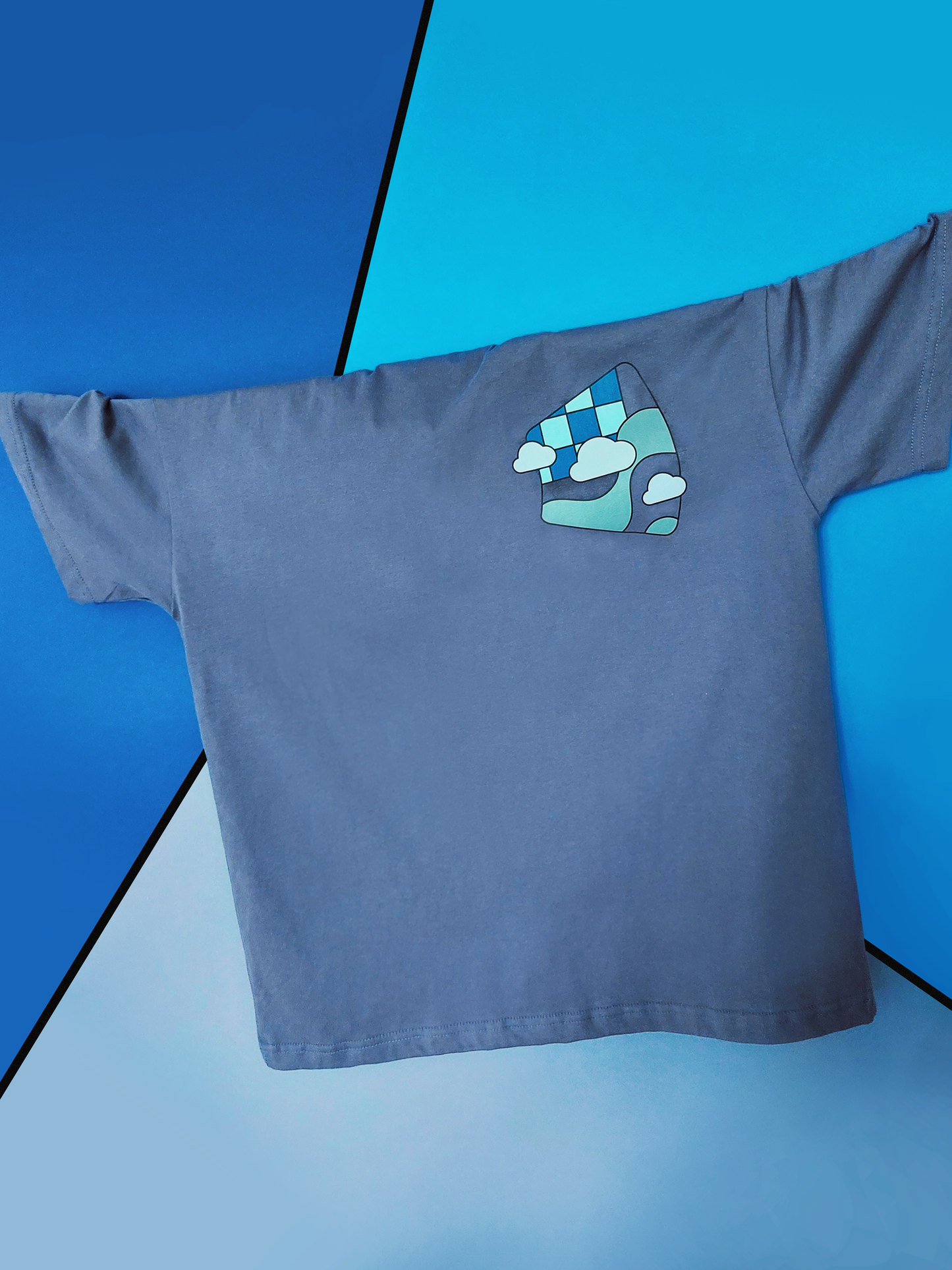 Up in the clouds ☁️ T-Shirt