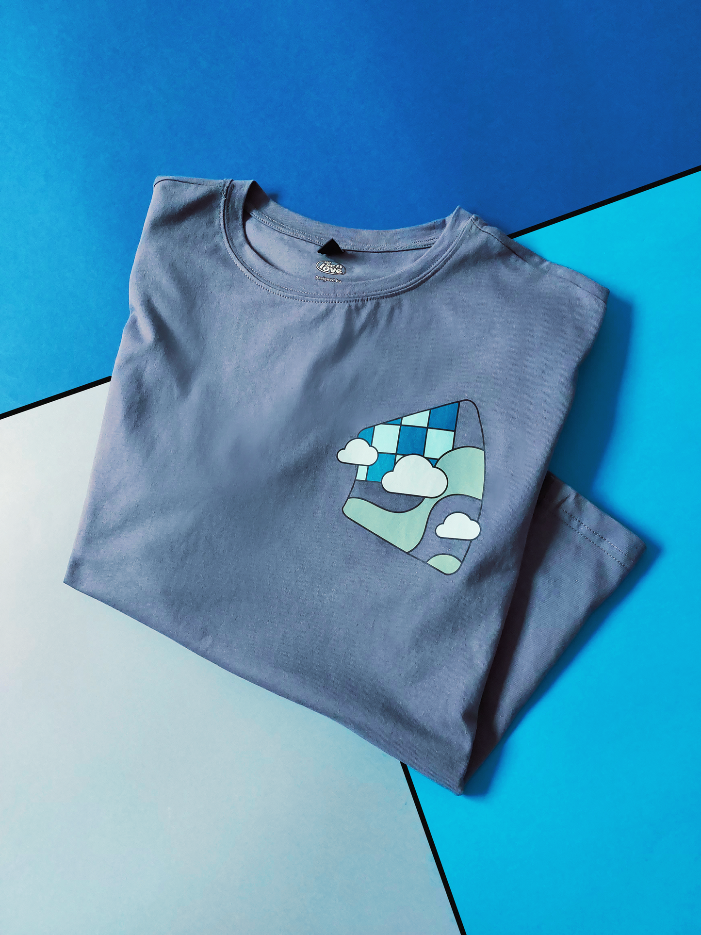 Up in the clouds ☁️ T-Shirt